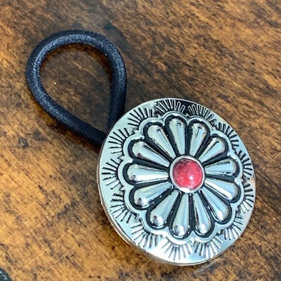 Western Concho Hair Tie – Navajo Style Medallion with Red Accent Stone, Unisex - Picture 1 of 10